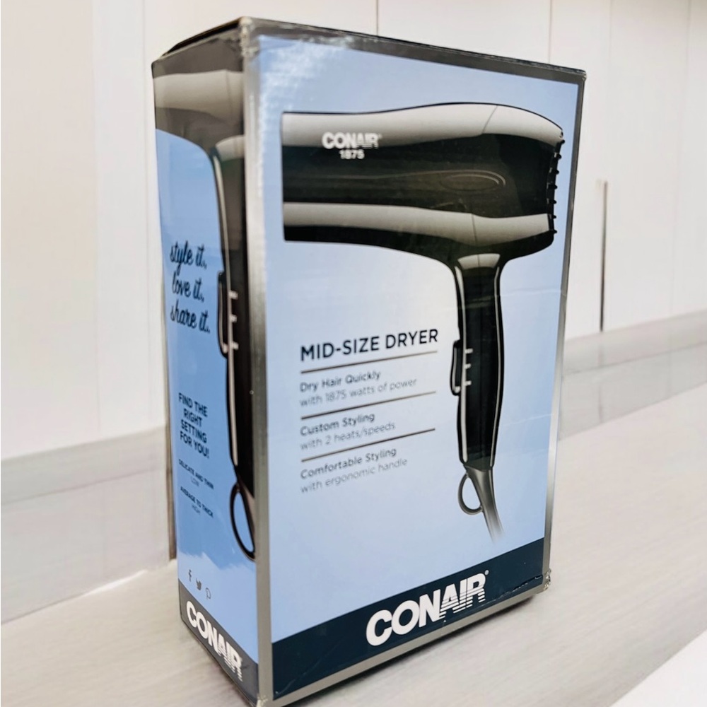 Conair Hair Dryer 1875W Mid-Size Hair Dryer Black